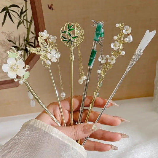 5-Piece Set, Elegant Chinese-Style Hairpins With Tassels Traditional Hanfu Hair Stick, Hair Accessories For Women, Vintage Antique Hairpiece, Golden Metal With Floral And Jade Embellishments - KYAAN