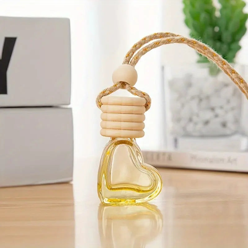 1pc 0.2oz Car Aromatherapy Bottle Pendant - Heart Design Empty Clear Essential Oil Diffuser - Refillable Hanging Diffuser Bottle, Air Fresher Ornament Vials For Car And Home - KYAAN