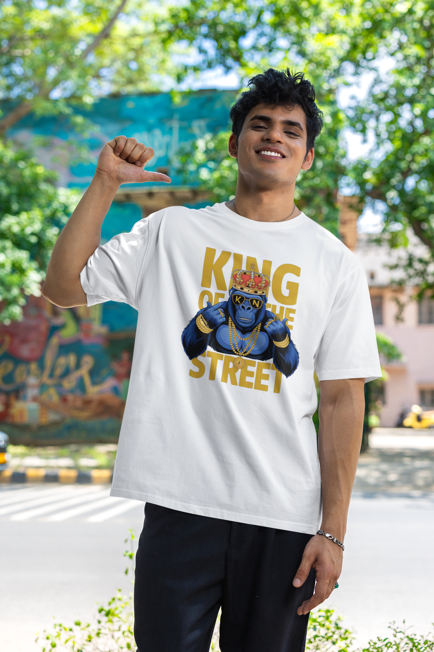 KING OF THE STREET Men's Oversized T-Shirt - KYAAN URBAN ELEGANCE